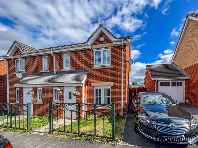 3 bed semidetached house for sale in Wensleydale Gardens, Thornaby