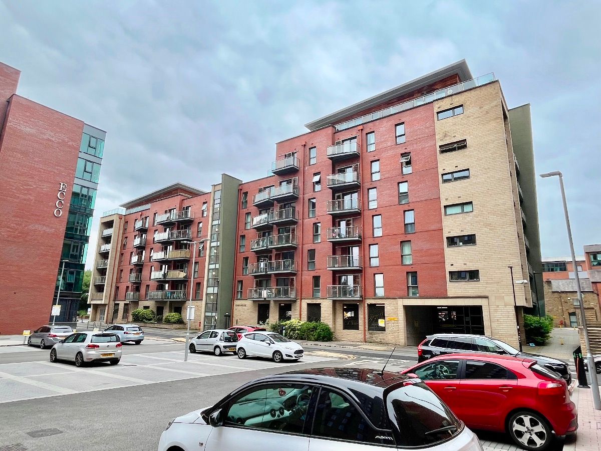 1 bed flat to rent in Porter Brook House, Ecclesall Road, Sheffield S11