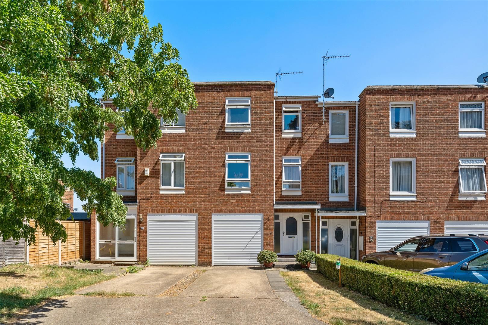 4 bed terraced house for sale in Chapel End, Hoddesdon EN11 Zoopla