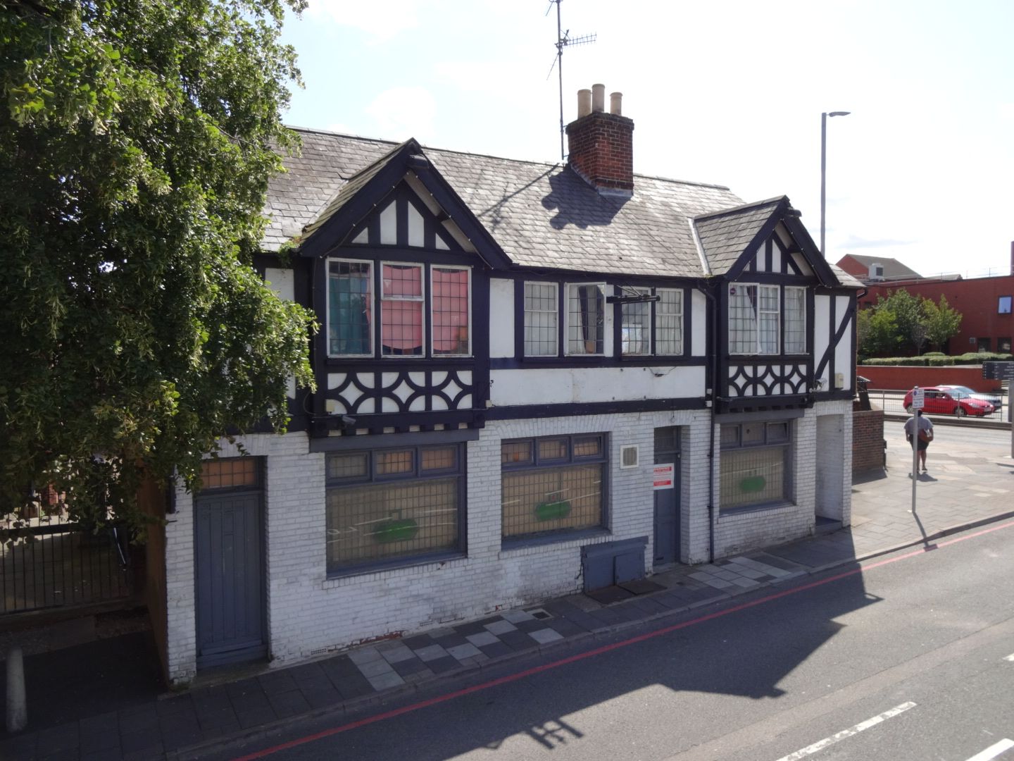 Dunstable Place, Luton LU1  