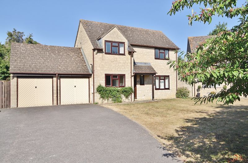 3 bed detached house for sale in Minster Industrial Estate, Downs Road