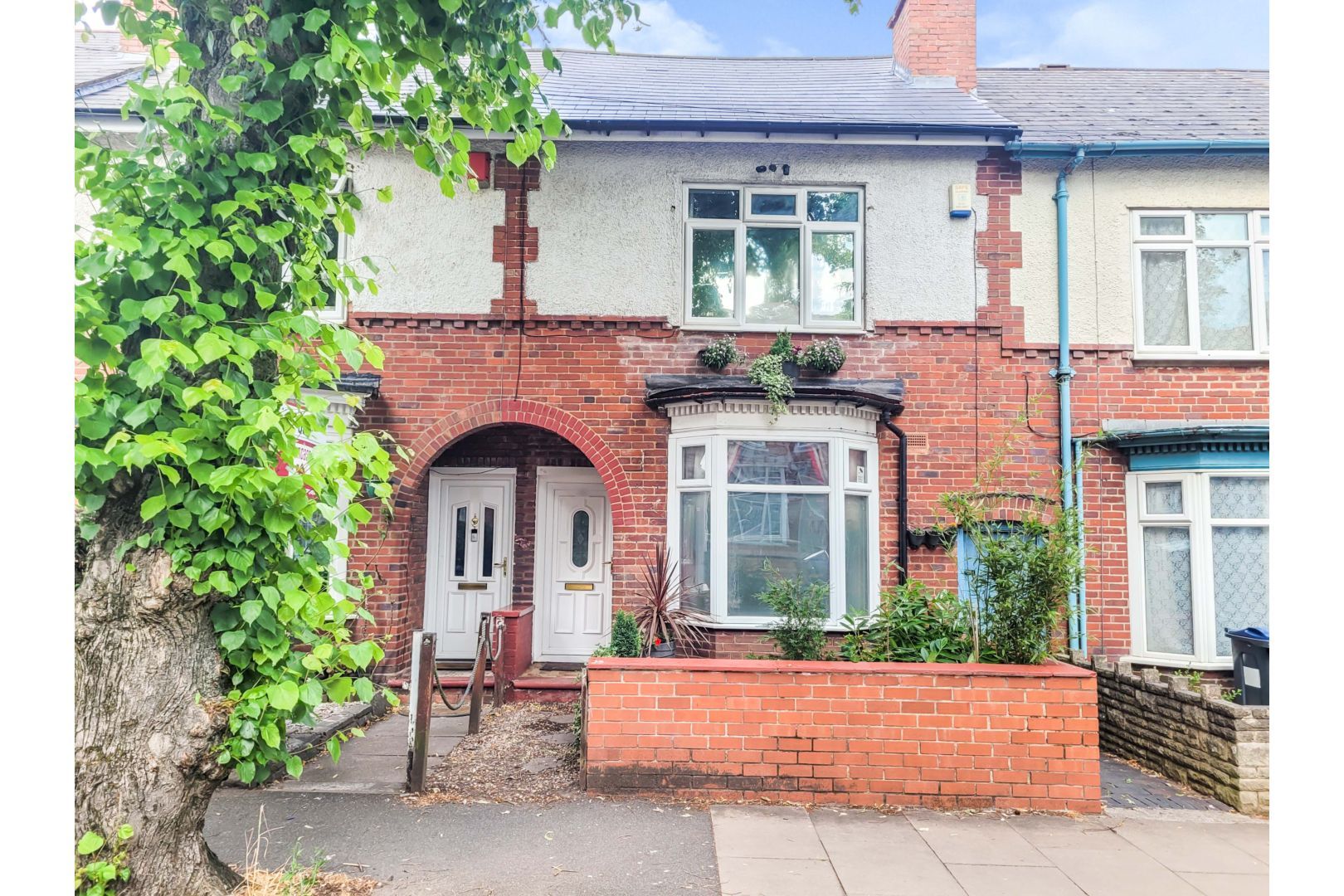 3 bed terraced house for sale in The Avenue, Birmingham B27 Zoopla