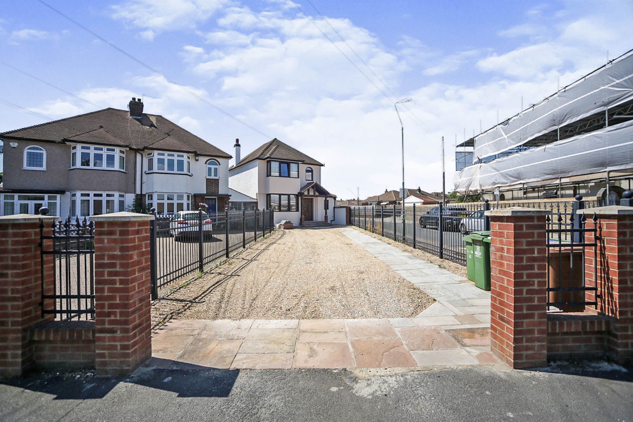 3 bed detached house for sale in Lyndhurst Road, Bexleyheath DA7 Zoopla