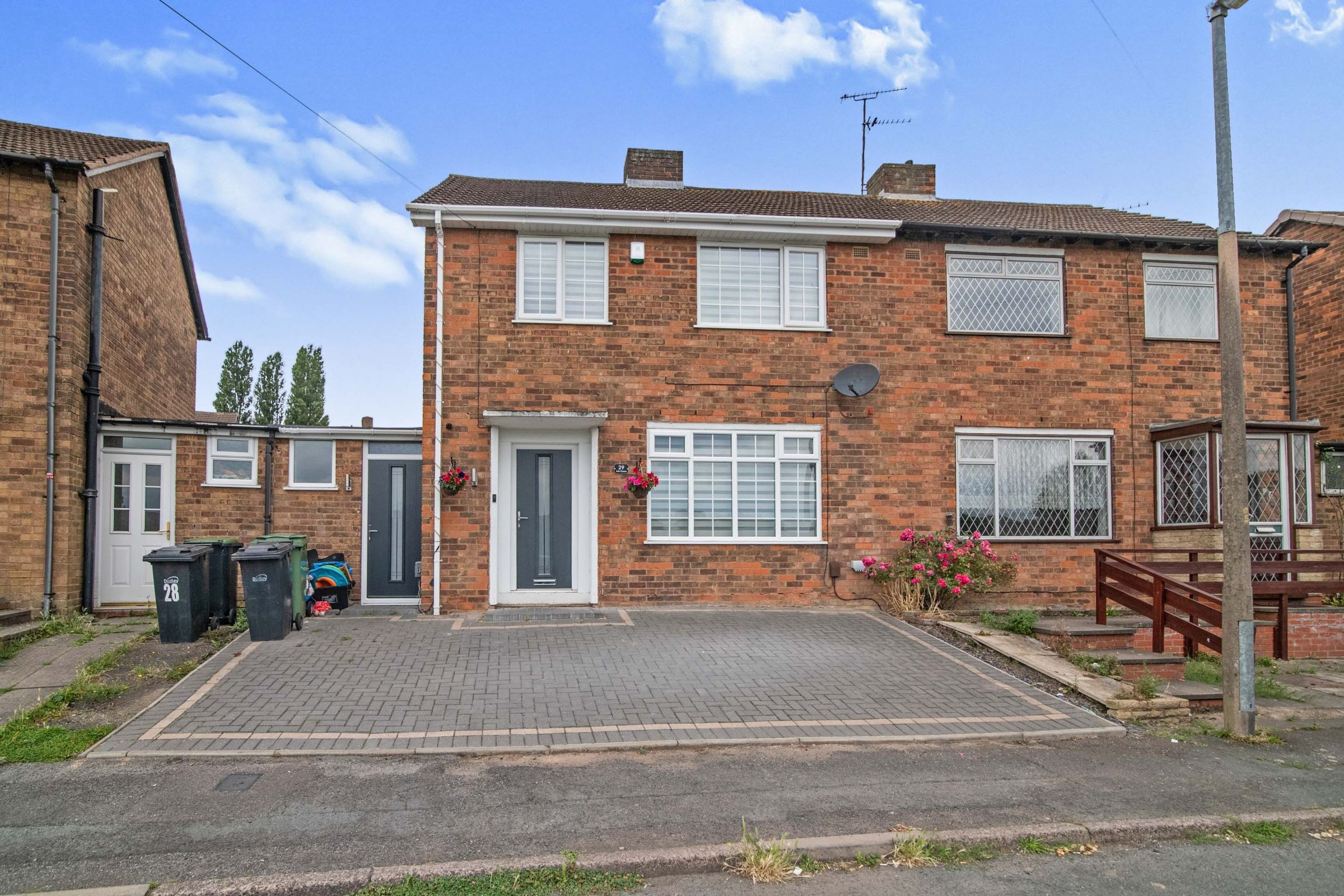 3 bed semidetached house for sale in Ash Green, Dudley DY1 Zoopla