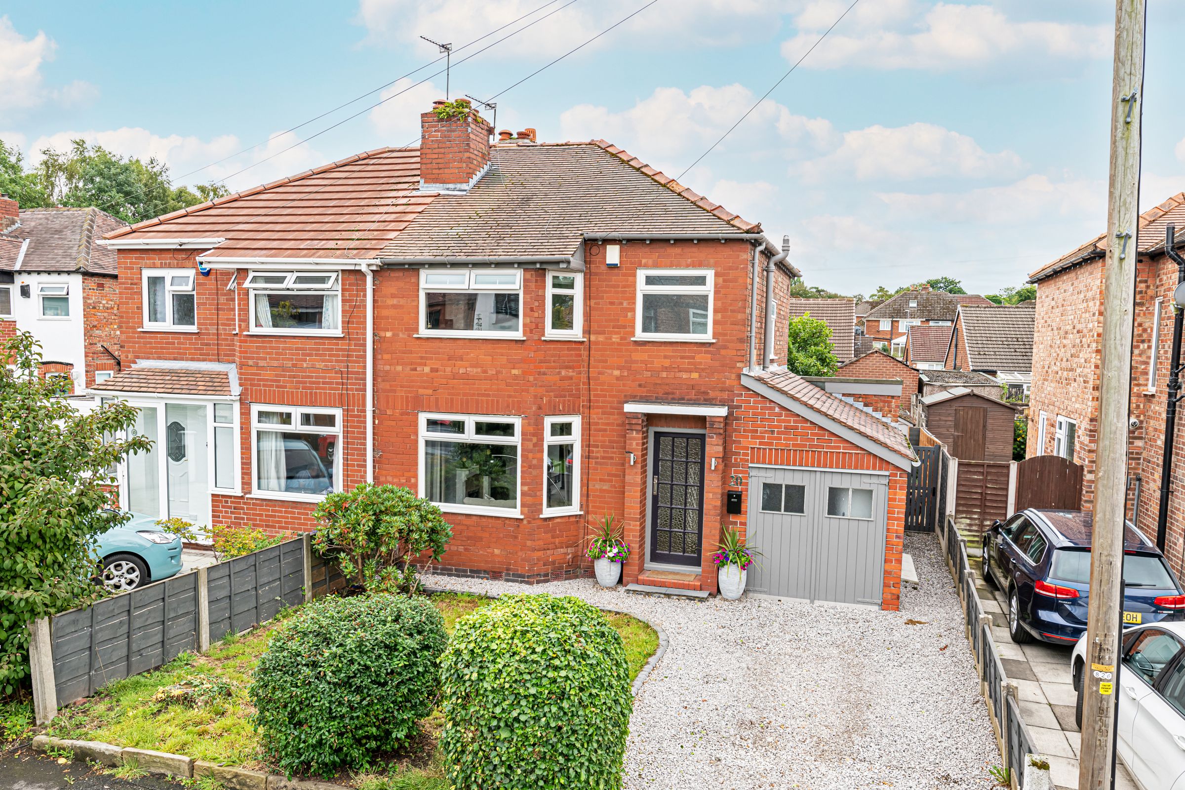 3 bed semidetached house for sale in Beech Avenue, Thelwall