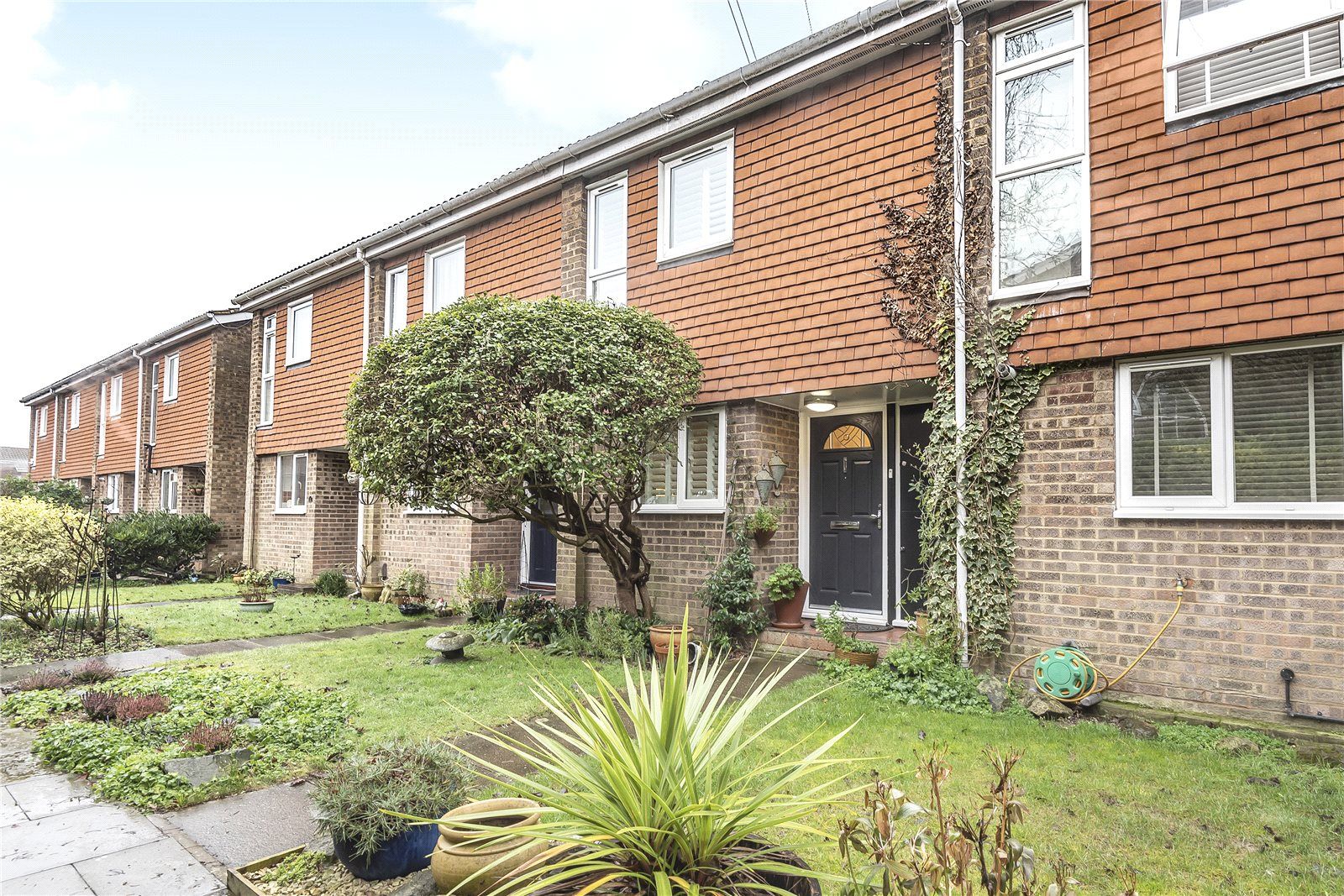 2 bed terraced house for sale in Sorrel Bank, Linton Glade, Croydon CR0
