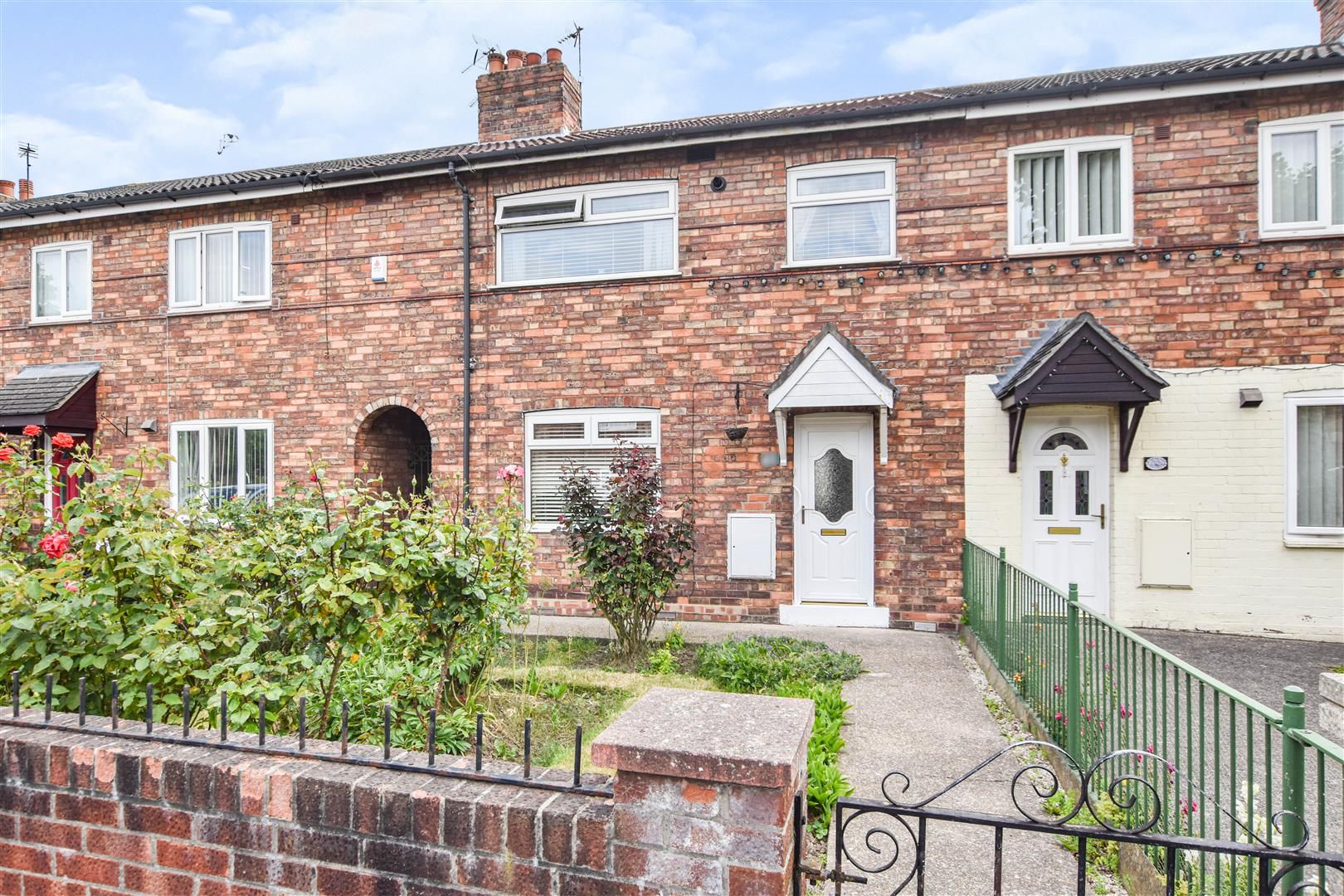 3 bed terraced house for sale in The Greenway, Gipsyville, Hull HU4