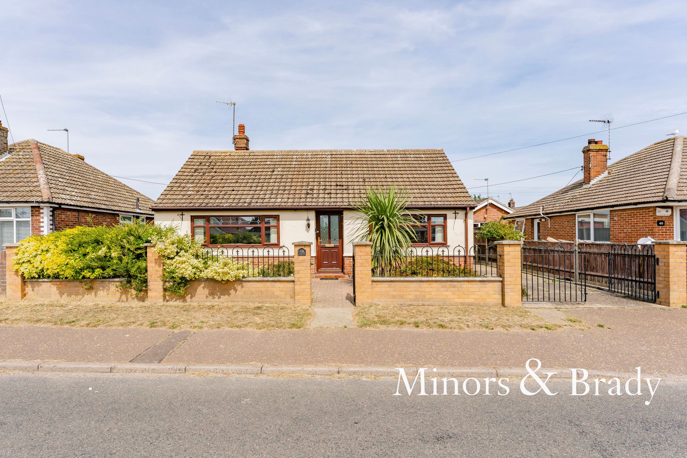 2 bed detached bungalow for sale in Second Avenue, CaisterOnSea