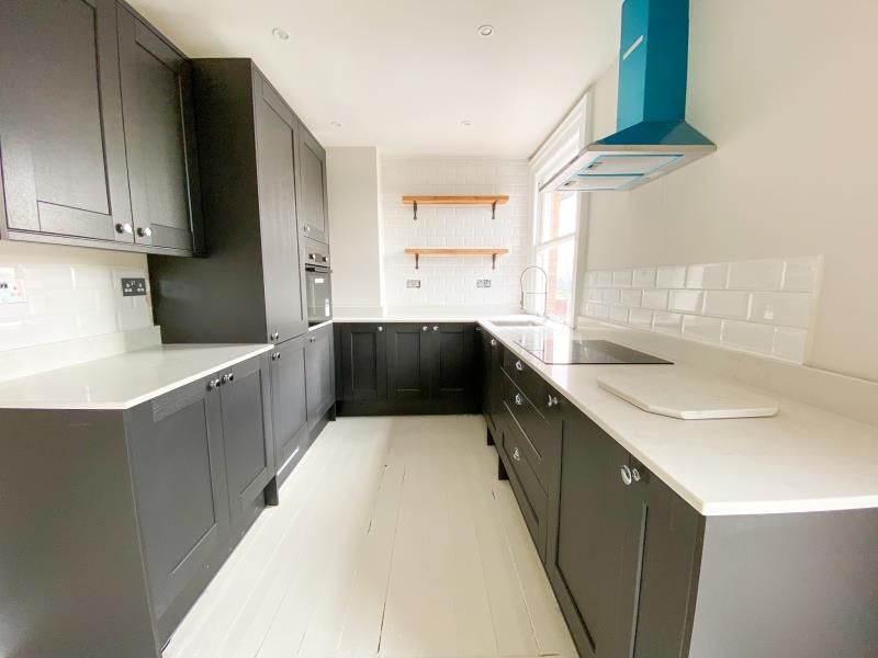 4 bed flat to rent in Lordship Lane, Tottenham N17 Zoopla