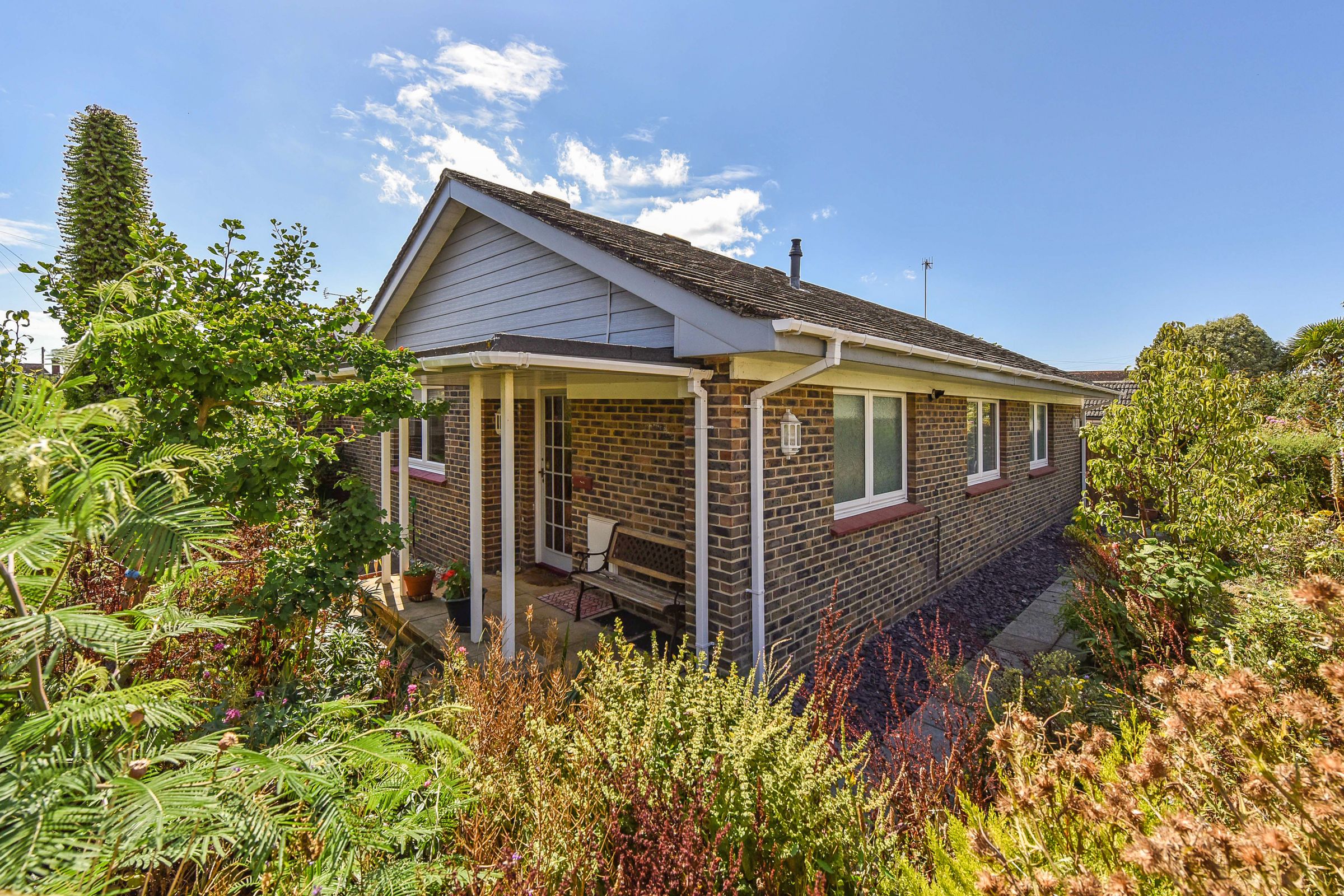 2 bed bungalow for sale in Limmer Lane, Felpham PO22 Zoopla