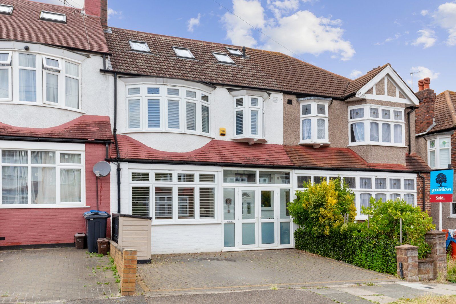 4 bed terraced house for sale in The Green, Morden SM4 Zoopla