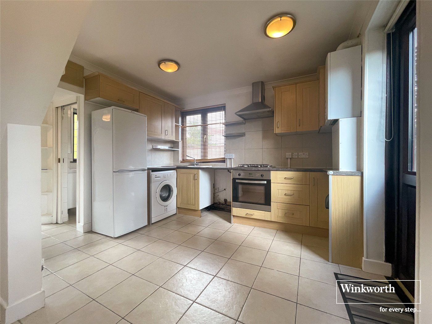 3 bed detached house to rent in Park Road, West Hendon, London NW4 Zoopla