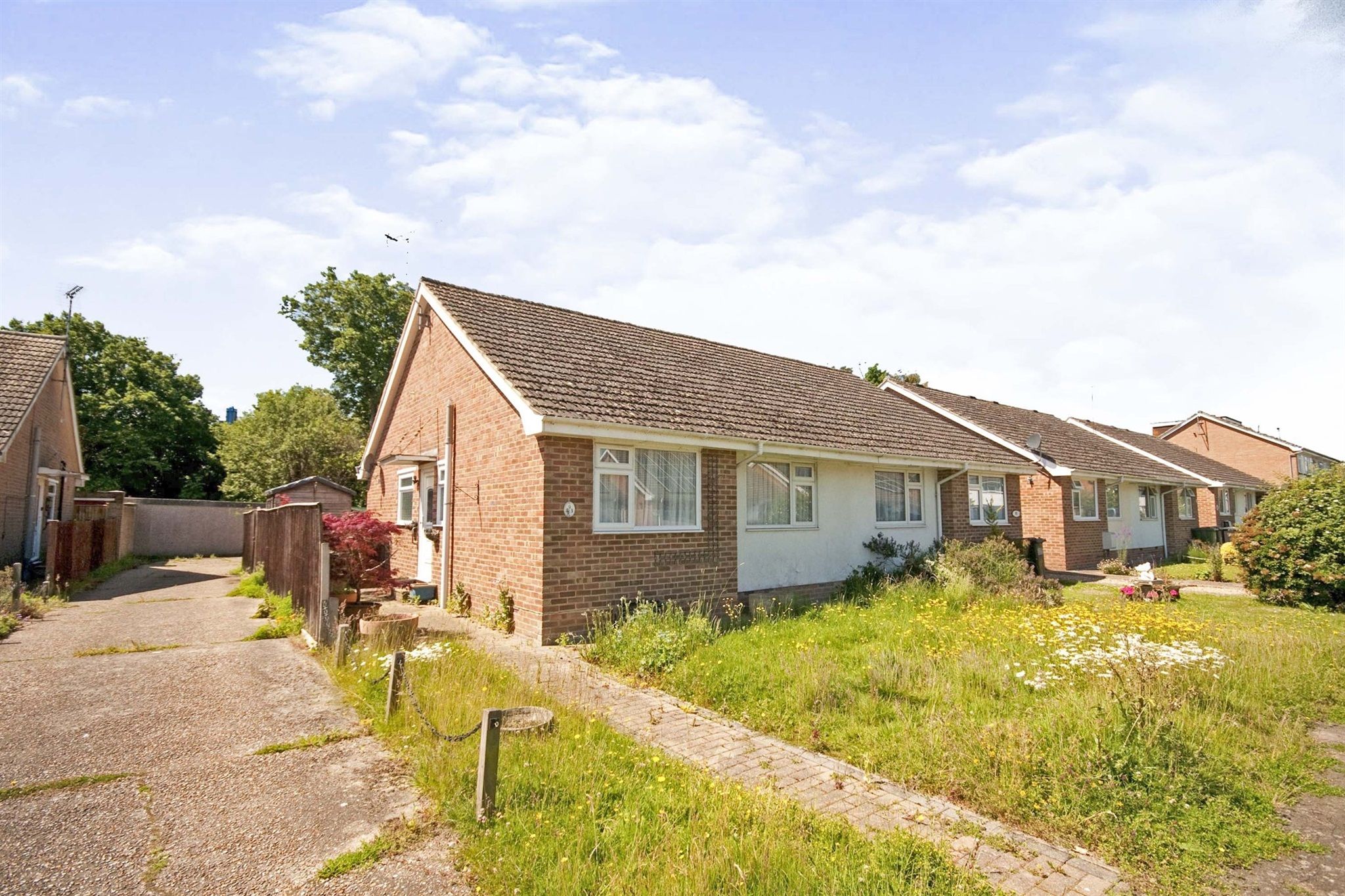 2 bed semidetached bungalow for sale in Bramble Drive, Hailsham BN27