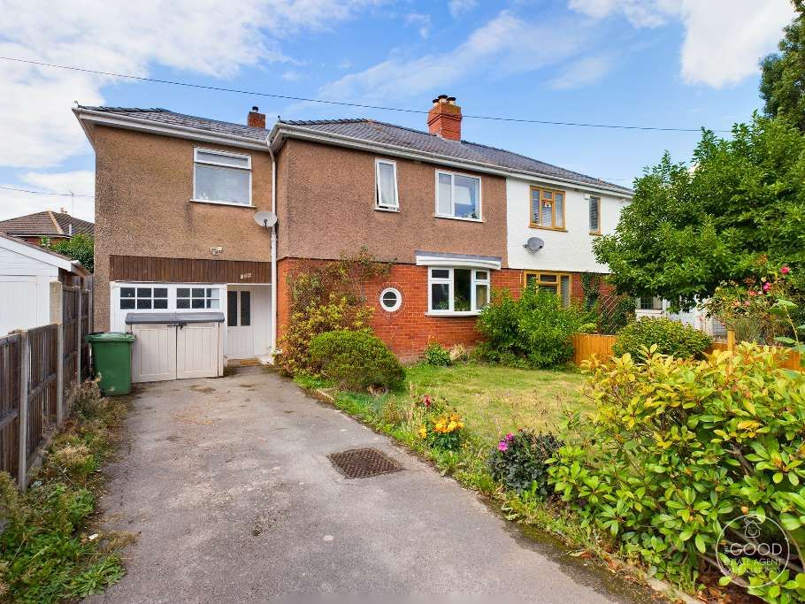 4 bed semidetached house for sale in Hampton Dene Road, Hereford HR1