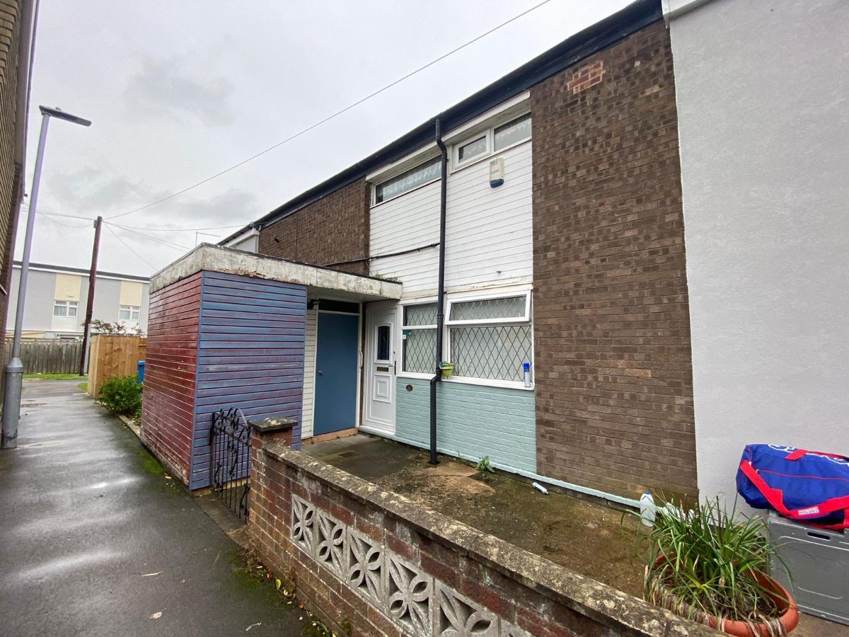 3 bed terraced house for sale in Blisland Close, Bransholme, Hull HU7