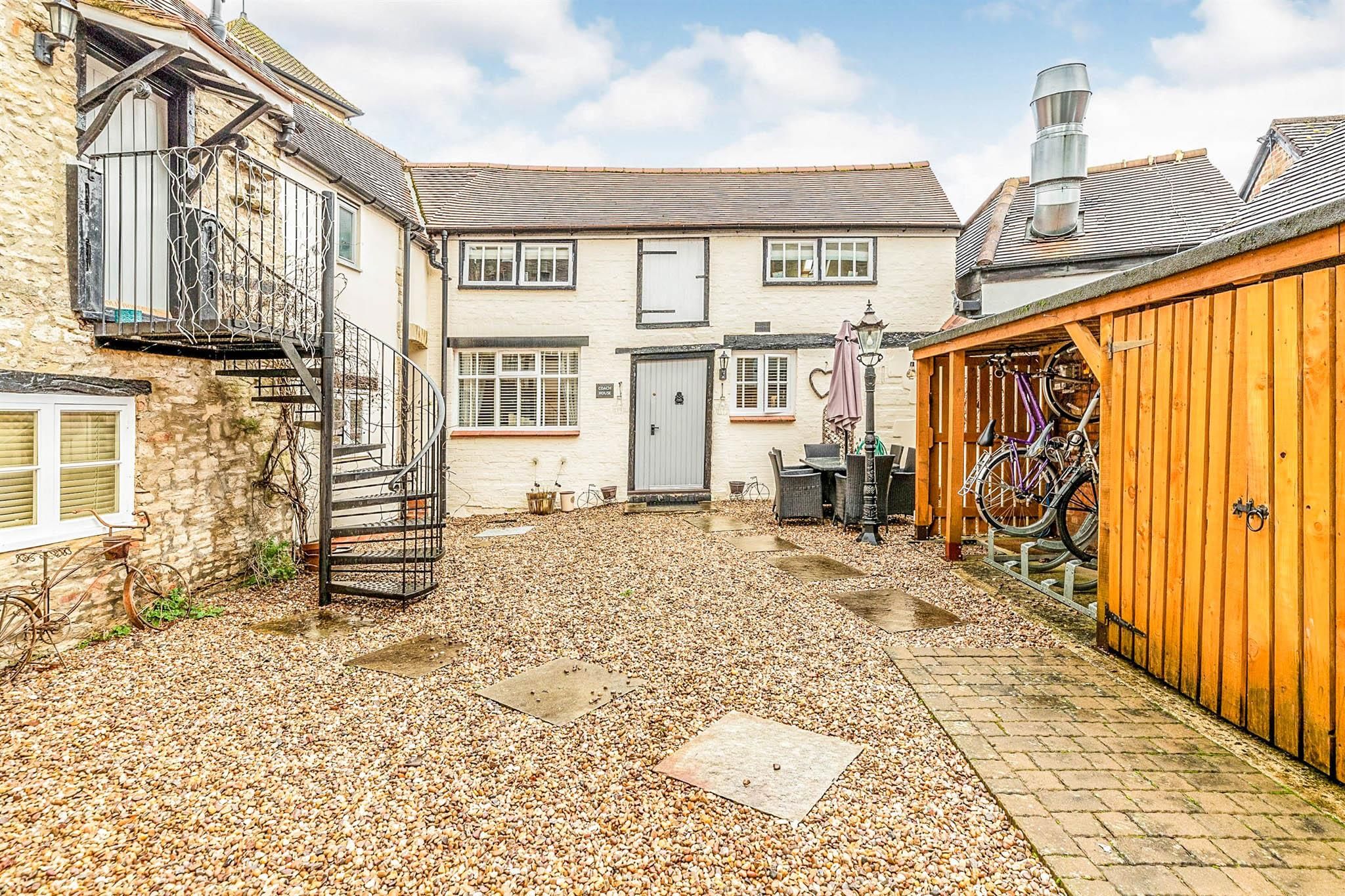 2 bed property to rent in Causeway, Bicester OX26 Zoopla