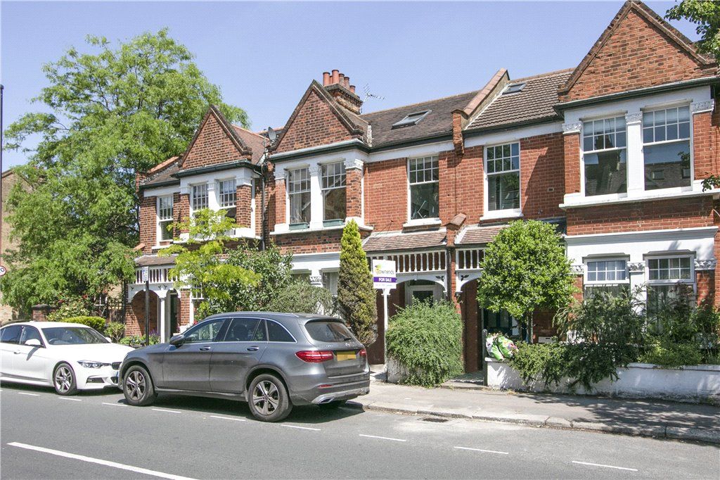 4 bed for sale in Southfield Road, London W4 Zoopla