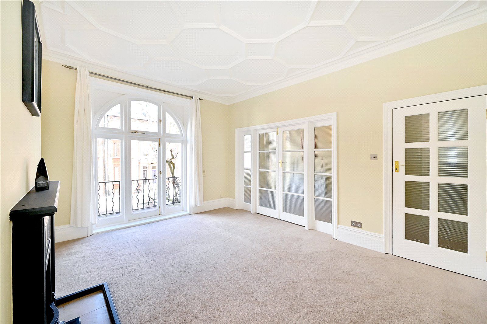 Carlton Mansions, 211 Randolph Avenue, London W9  