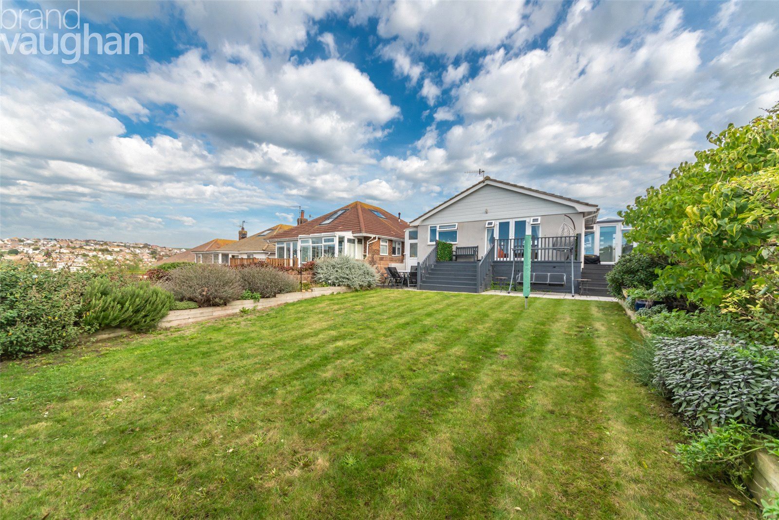 2 bed bungalow for sale in Oaklands Avenue, Saltdean, Brighton, East
