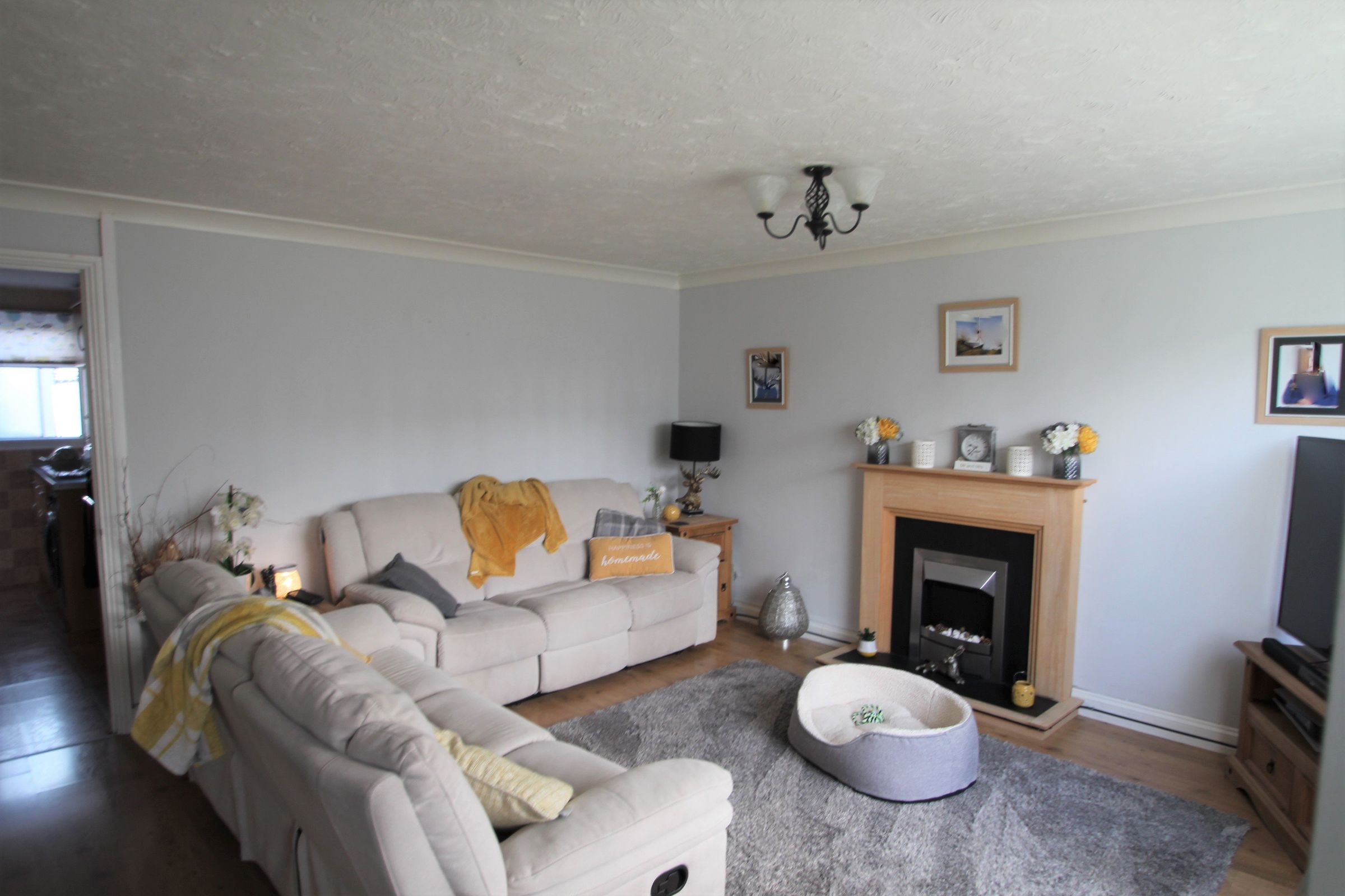 3 bed property to rent in Golden Close, Tuffley, Gloucester GL4 Zoopla