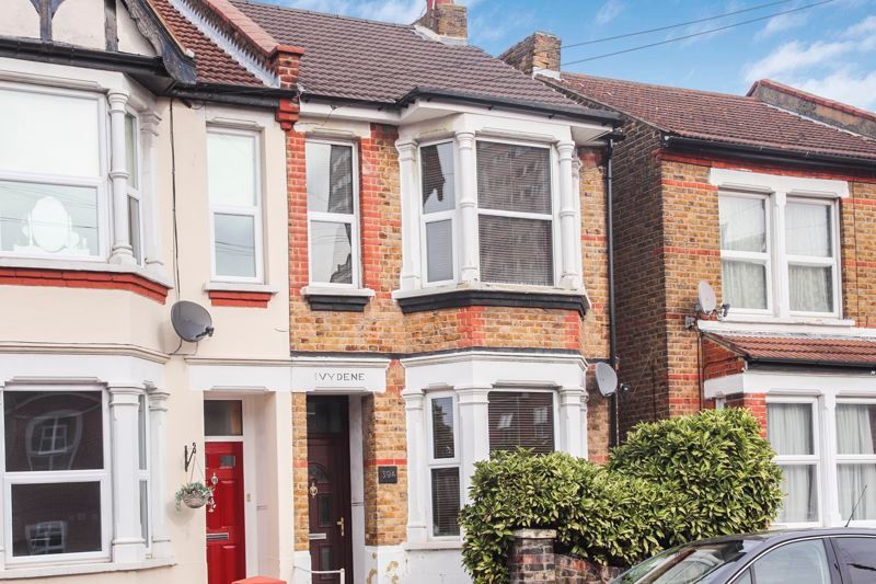 2 bed terraced house for sale in Guildford Road, SouthendOnSea SS2