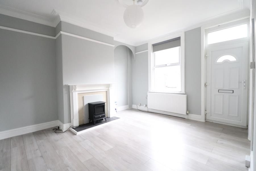 3 bed terraced house to rent in Paisley Grove, Armley, Leeds LS12 Zoopla