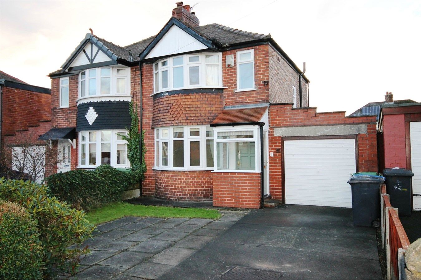 2 bed semidetached house to rent in Malpas Drive, Great Sankey