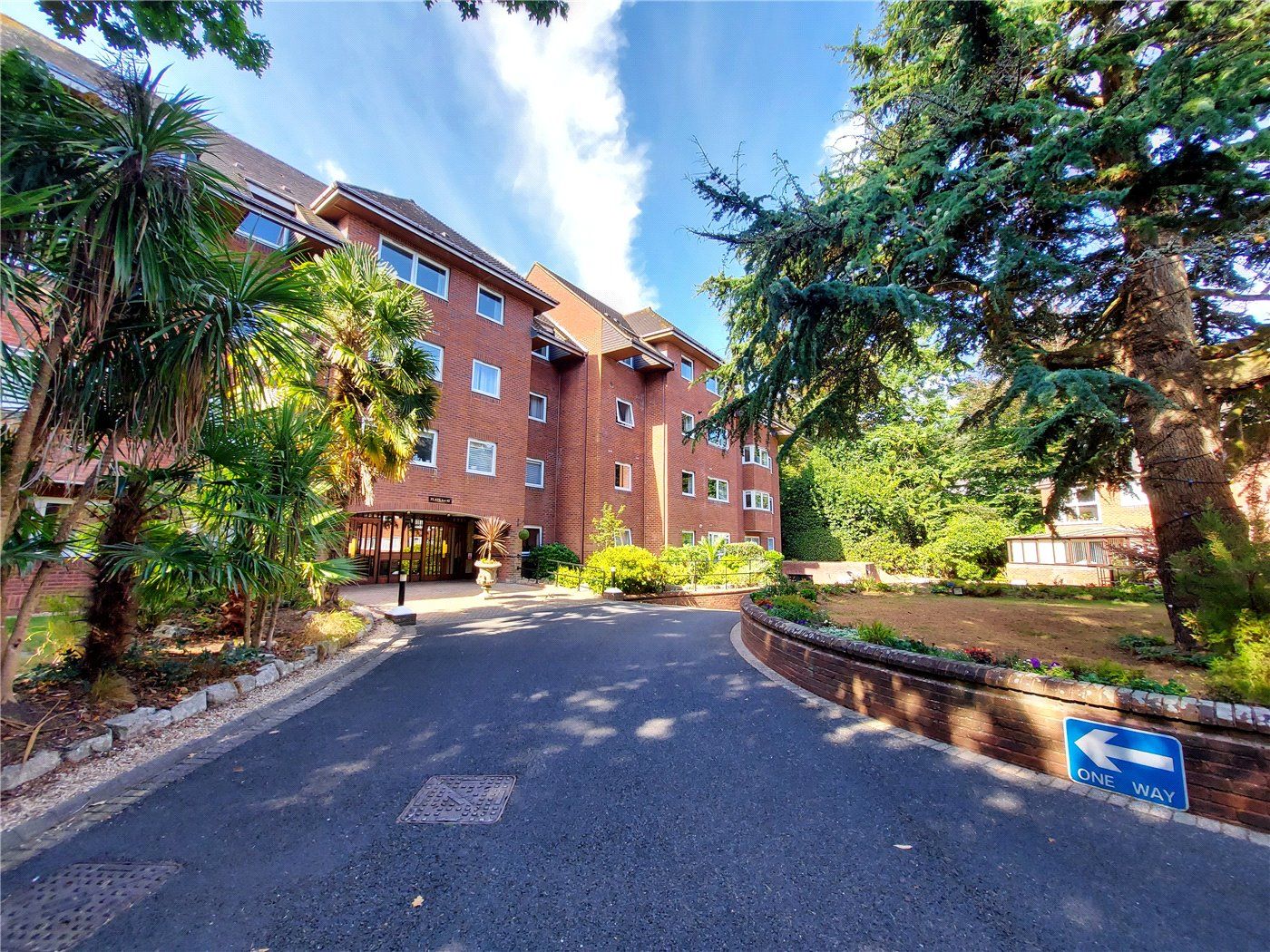 2 bed flat for sale in 162164 Canford Cliffs Road, Poole