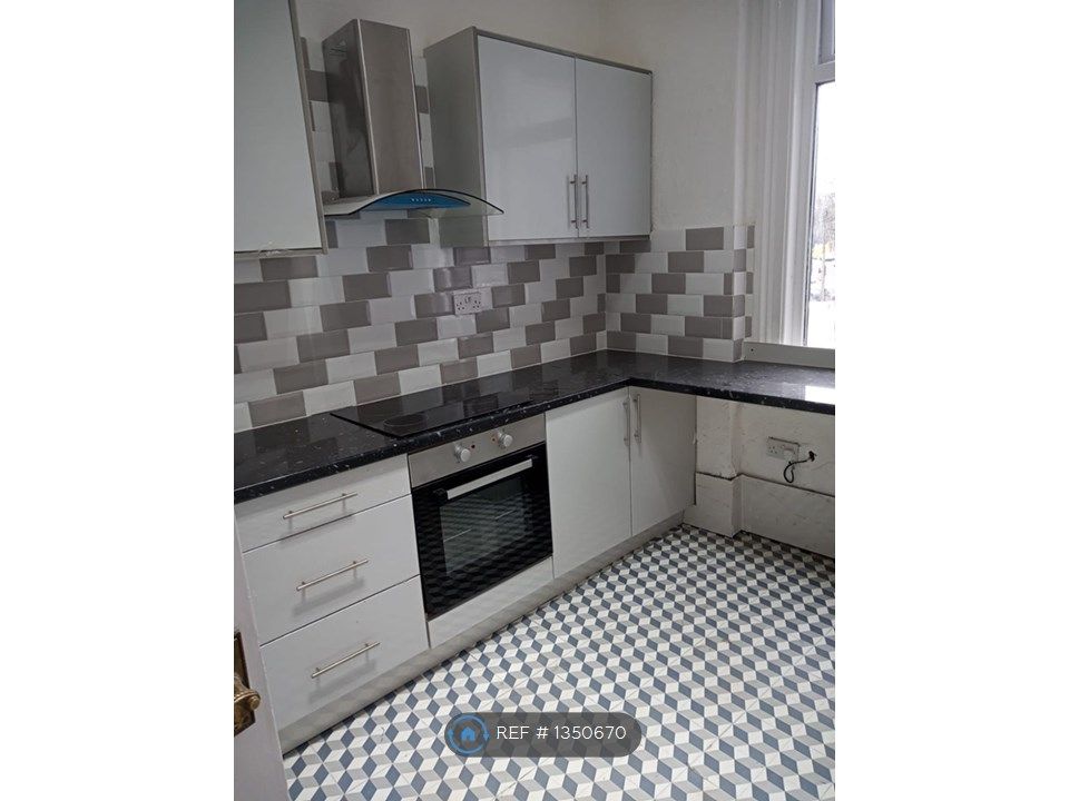 Room to rent in Salford, Eccles, Manchester M30 Zoopla