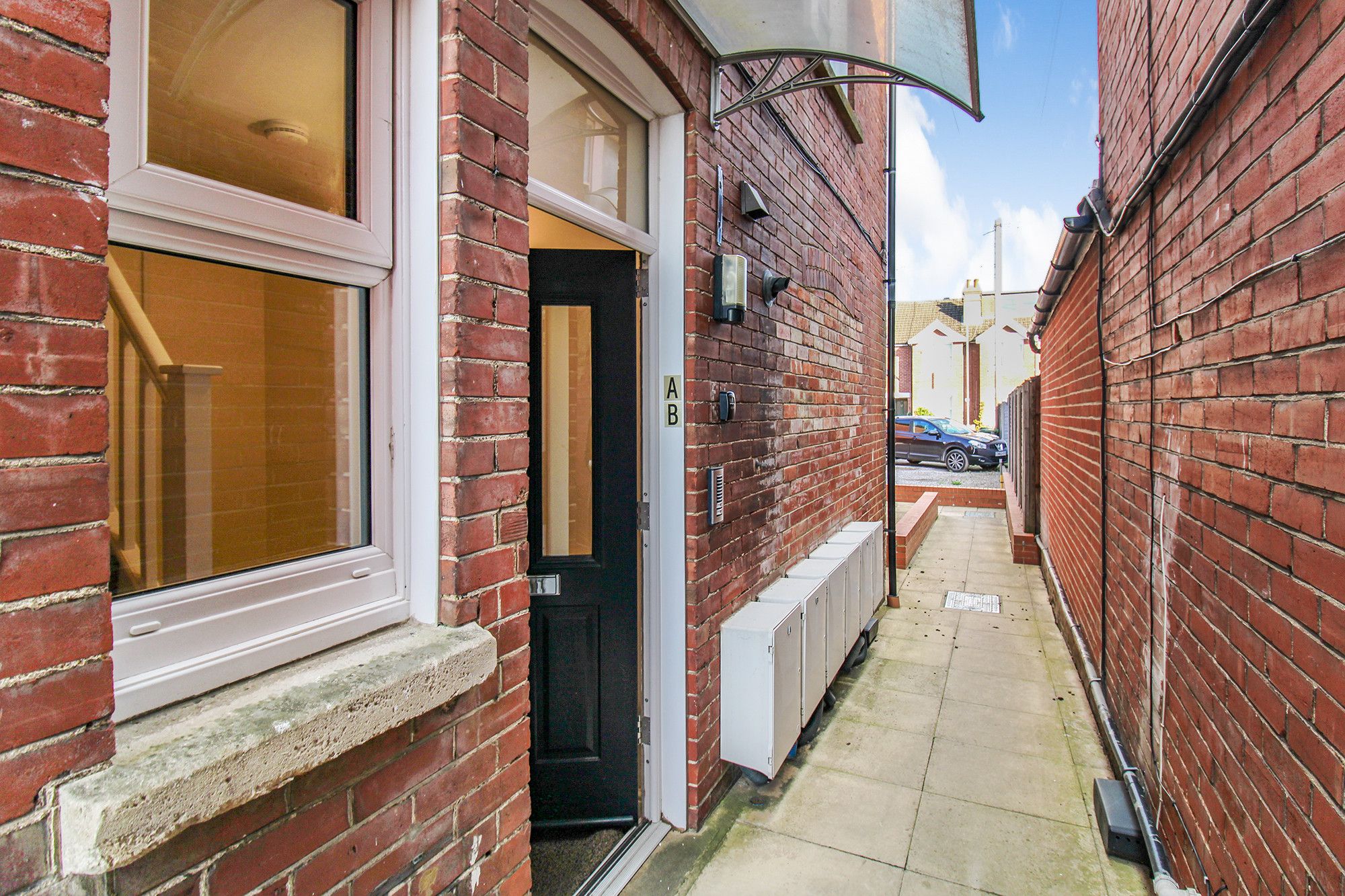 2 bed flat for sale in Farnborough Road, Farnborough GU14 Zoopla