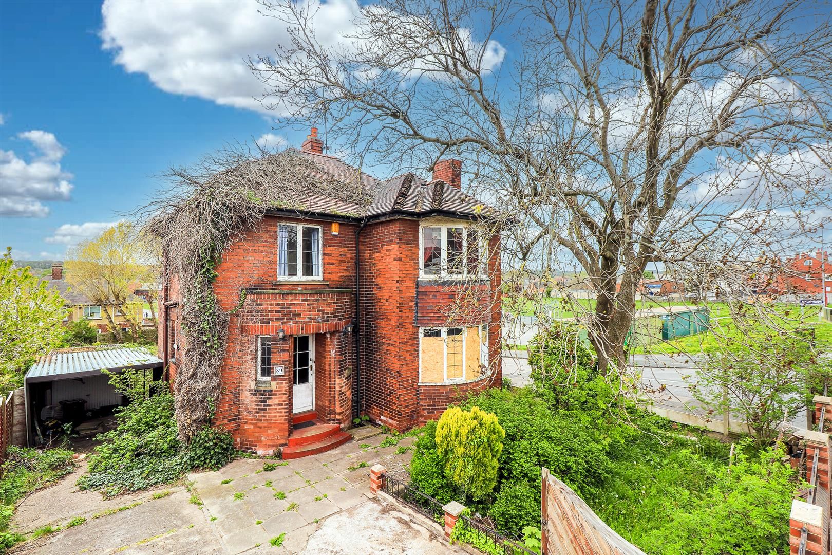 3 bed detached house for sale in Batley Road, Alverthorpe, Wakefield