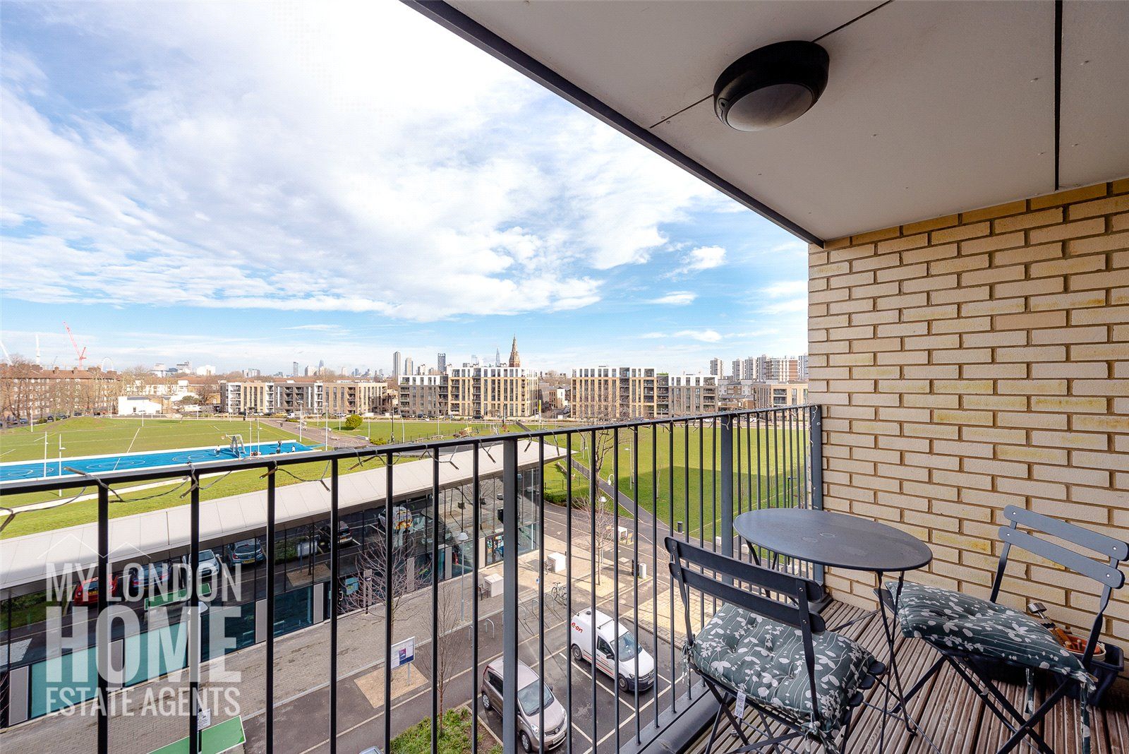 Mostyn Building, Oval Quarter, 18 Bramah Rd SW9