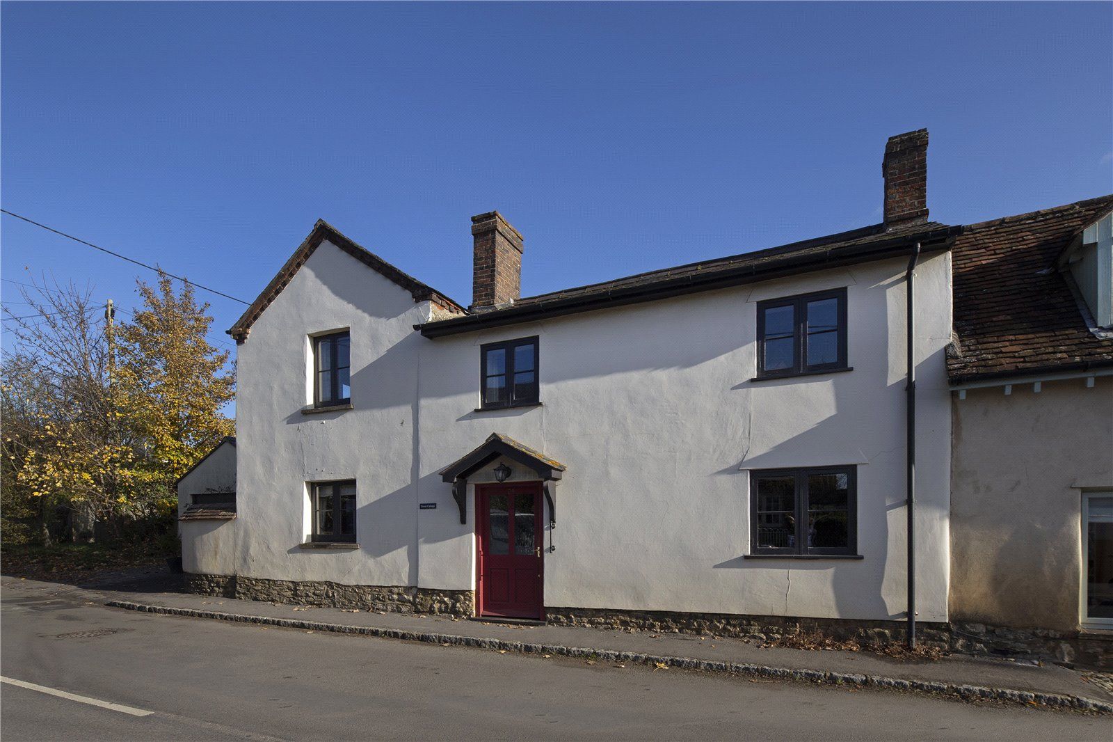 4 bed semidetached house for sale in Churchway, Haddenham, Aylesbury