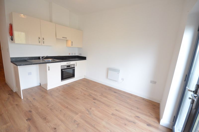 1 bed flat to rent in Bank Parade, Burnley BB11 Zoopla