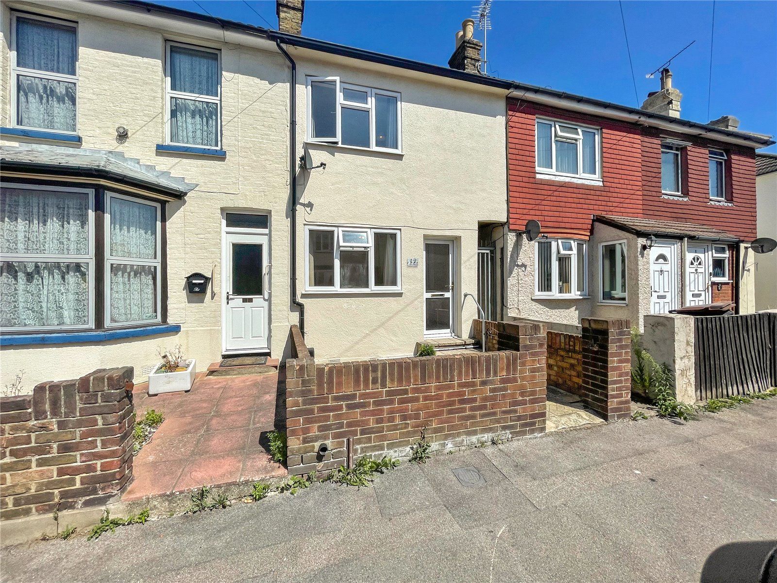 2 bed terraced house for sale in Tufton Road, Rainham, Kent ME8 Zoopla