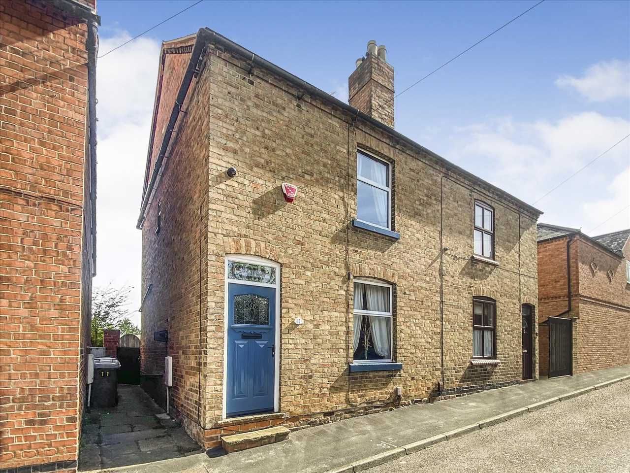 3 bed semidetached house for sale in Woodside Road, RadcliffeOnTrent