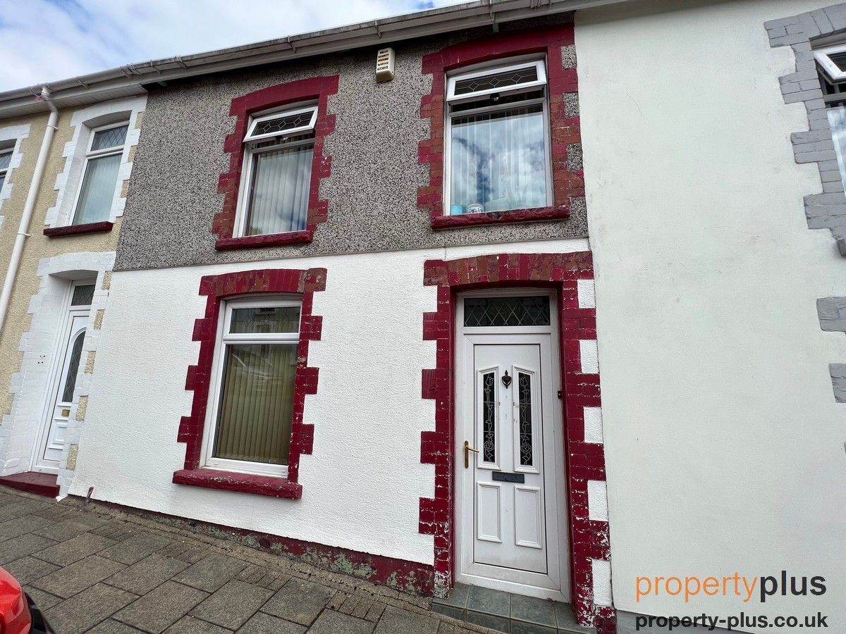 3 bed terraced house for sale in Glen View Street Tonypandy