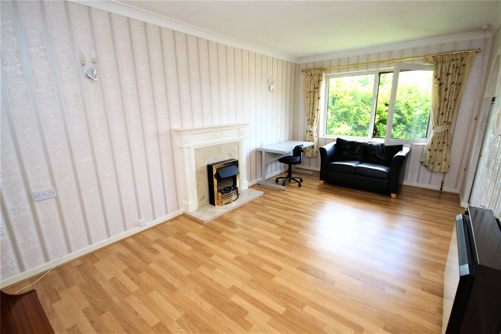 1 bed flat for sale in Homecherry House, 86 High Road, Loughton IG10