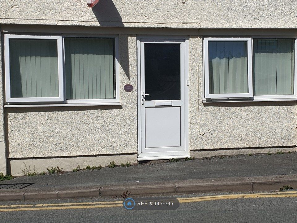 2 bed flat to rent in Church Street, Glan Conwy, Colwyn Bay LL28 Zoopla
