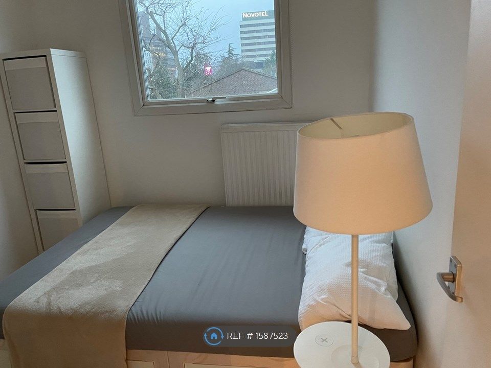 1 bed flat to rent in West Kensington, London W14 Zoopla