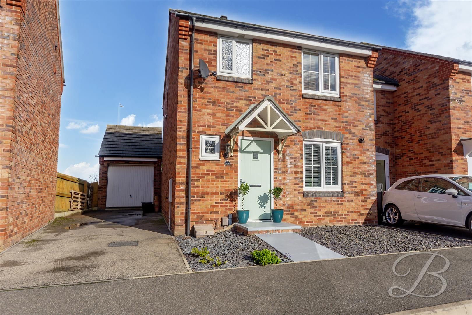 3 bed linkdetached house for sale in The Fields, Rainworth, Mansfield