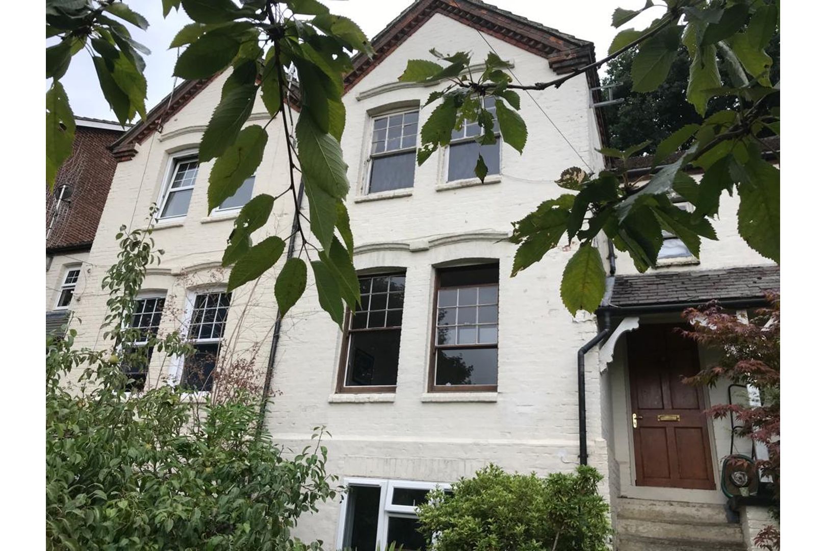 2 bed flat for sale in Lower Street, Haslemere GU27 Zoopla
