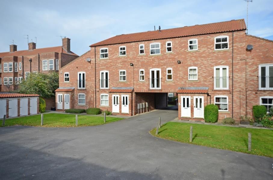 2 bed flat to rent in Alne Terrace, Heslington Road, York YO10 Zoopla