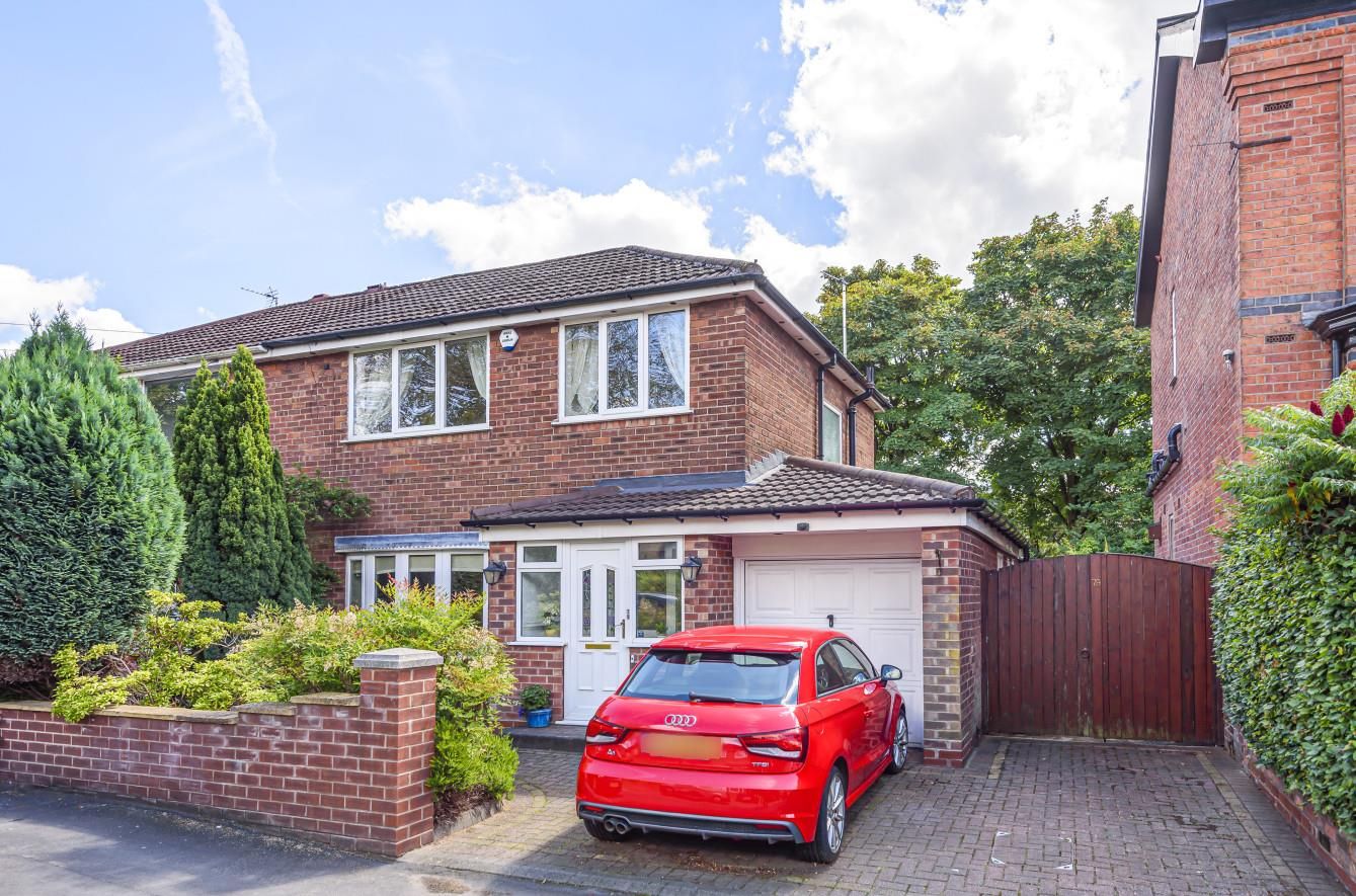3 bed semidetached house for sale in Hazelhurst Road, Worsley