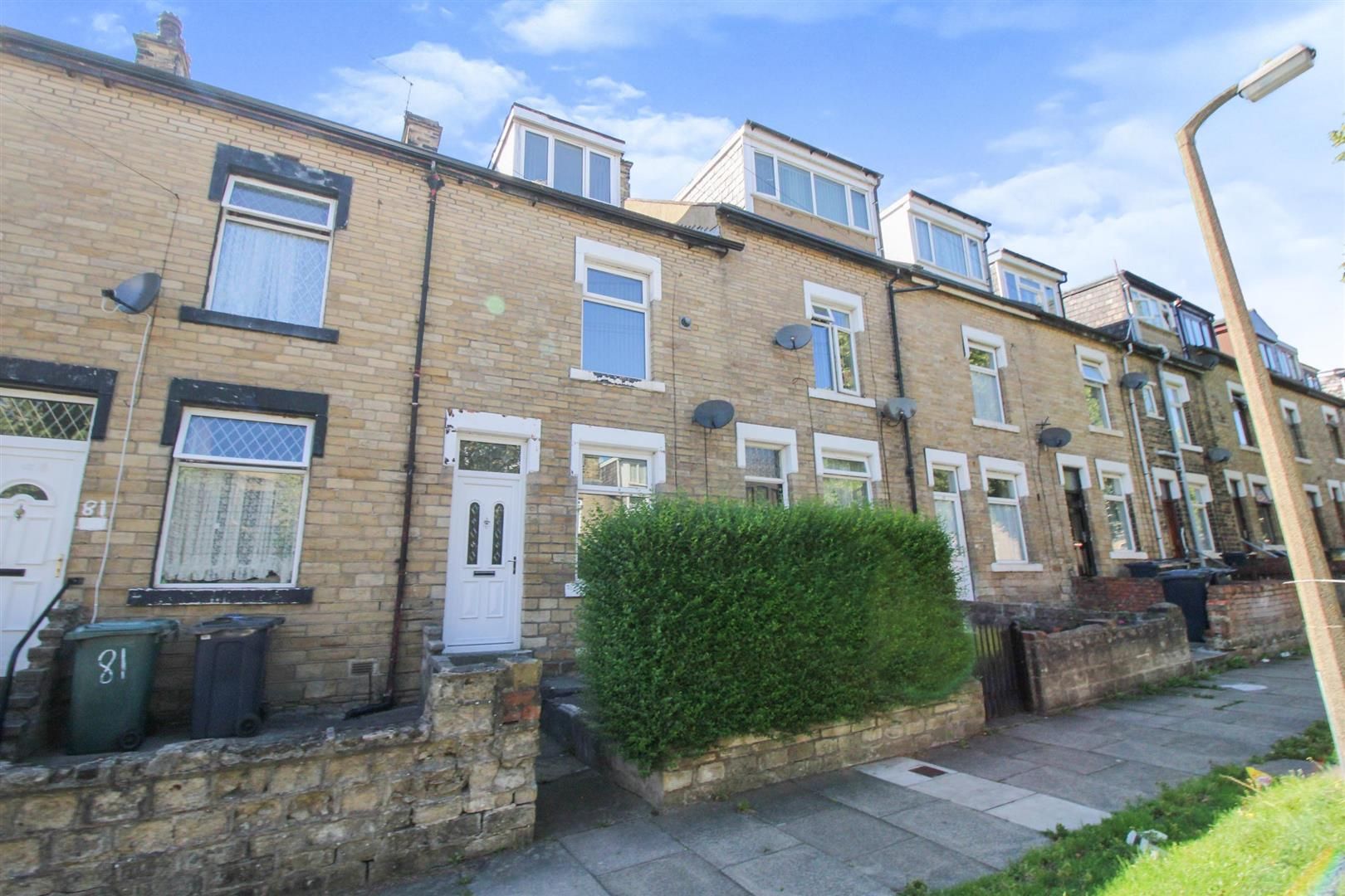 4 bed terraced house for sale in Gladstone Street, Bradford BD3 Zoopla