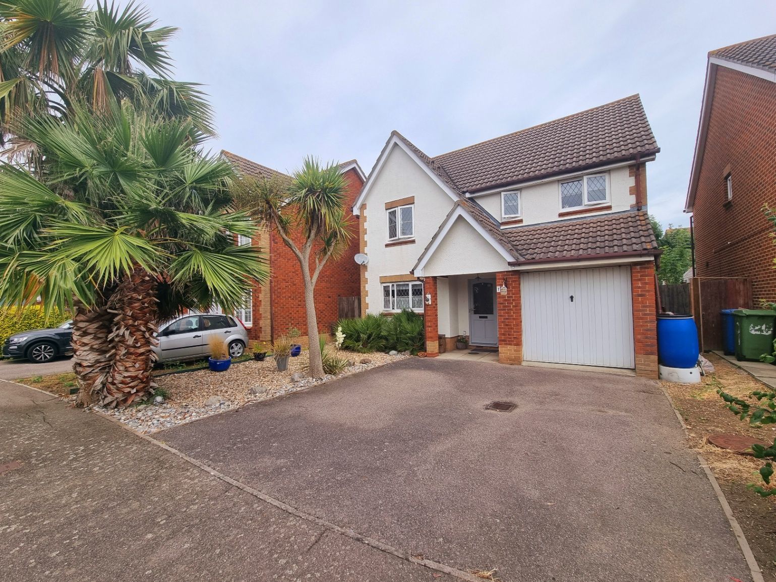 4 bed detached house for sale in Harebell Close, Minster On Sea