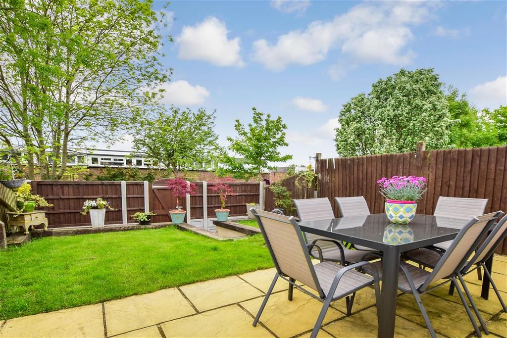 Durrington Close Basildon Essex SS16  