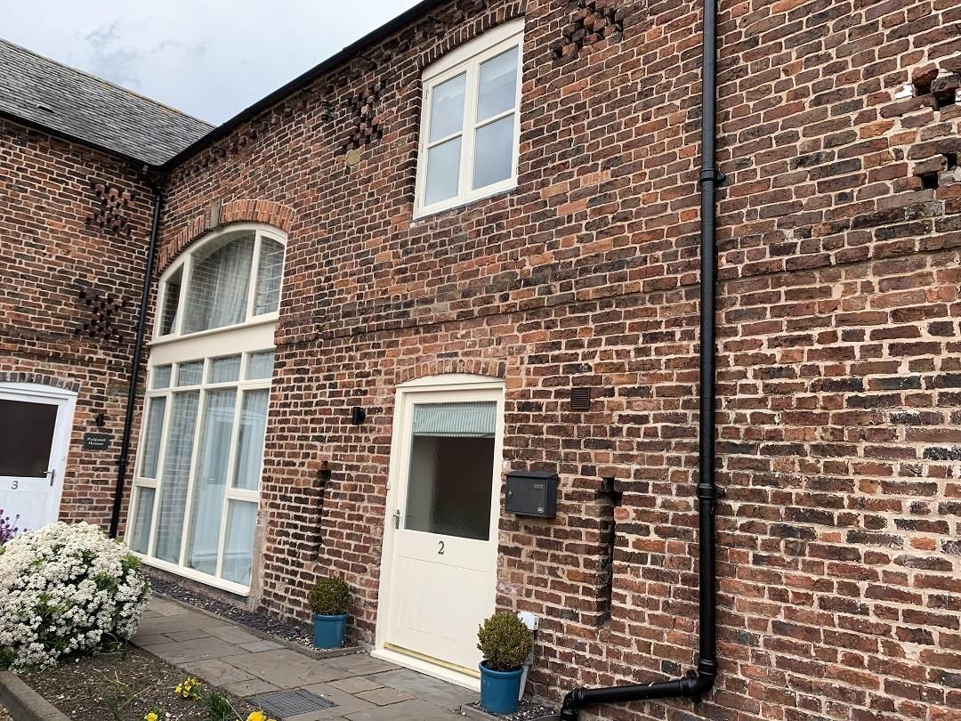 2 bed barn conversion for sale in Meadow Barns, Llay Road, Llay