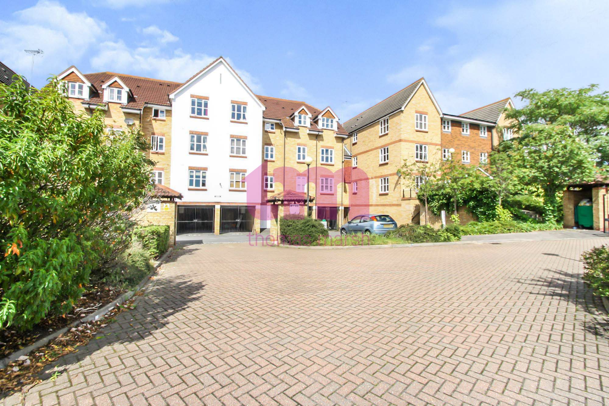 2 bed flat to rent in Highgrove Mews, Grays RM17 Zoopla