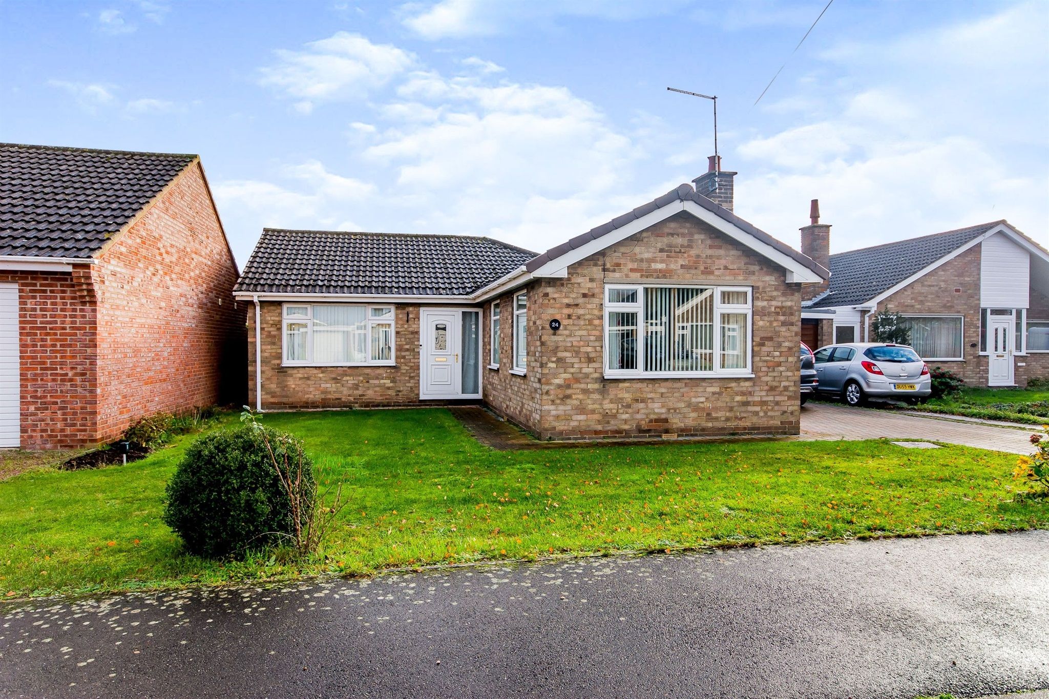 2 bed detached bungalow for sale in St. Michaels Close, Billinghay